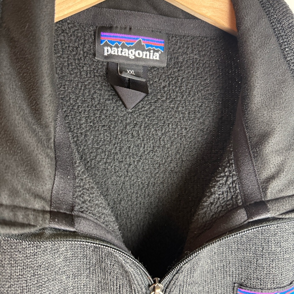 Patagonia Black Fleece Outerwear - Unisex - Picture 8 of 9